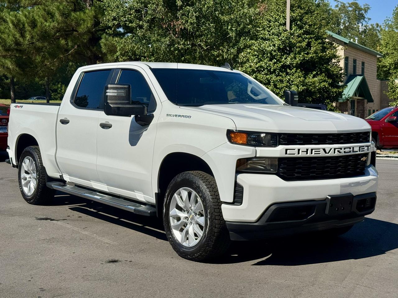 Chevrolet Silverado 1500 4WD Crew Cab 147" Custom 2019
