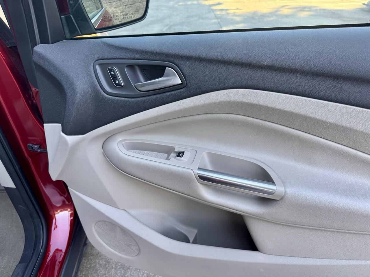 Ford Escape FWD 4dr Titanium 2014