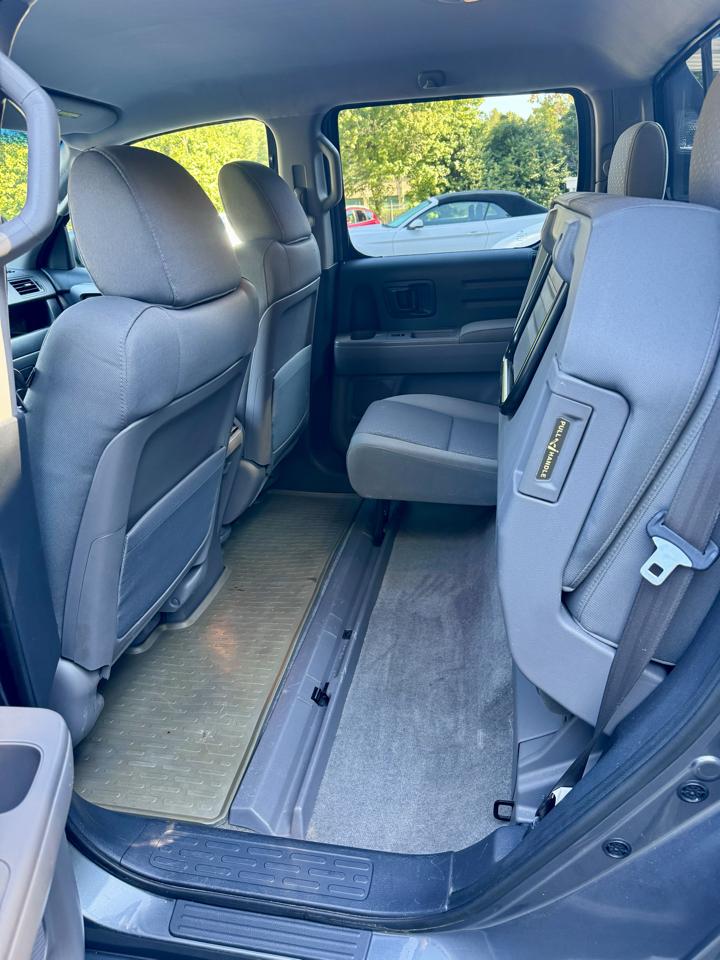 Honda Ridgeline 4WD Crew Cab RTS 2012