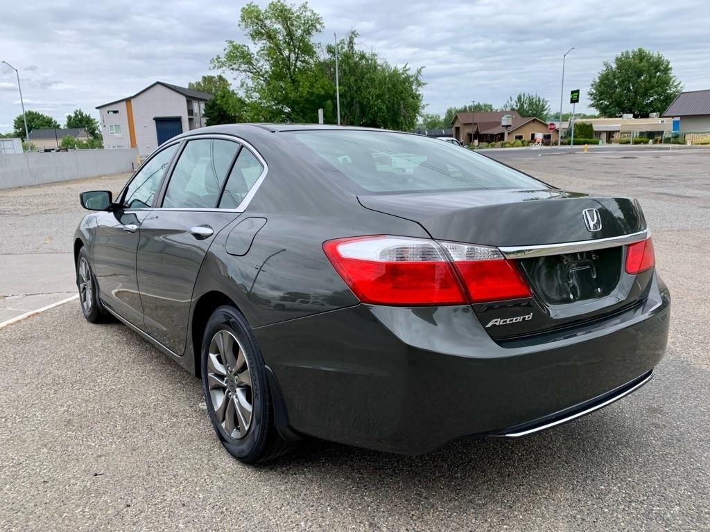 Honda Accord LX Sedan CVT 2013