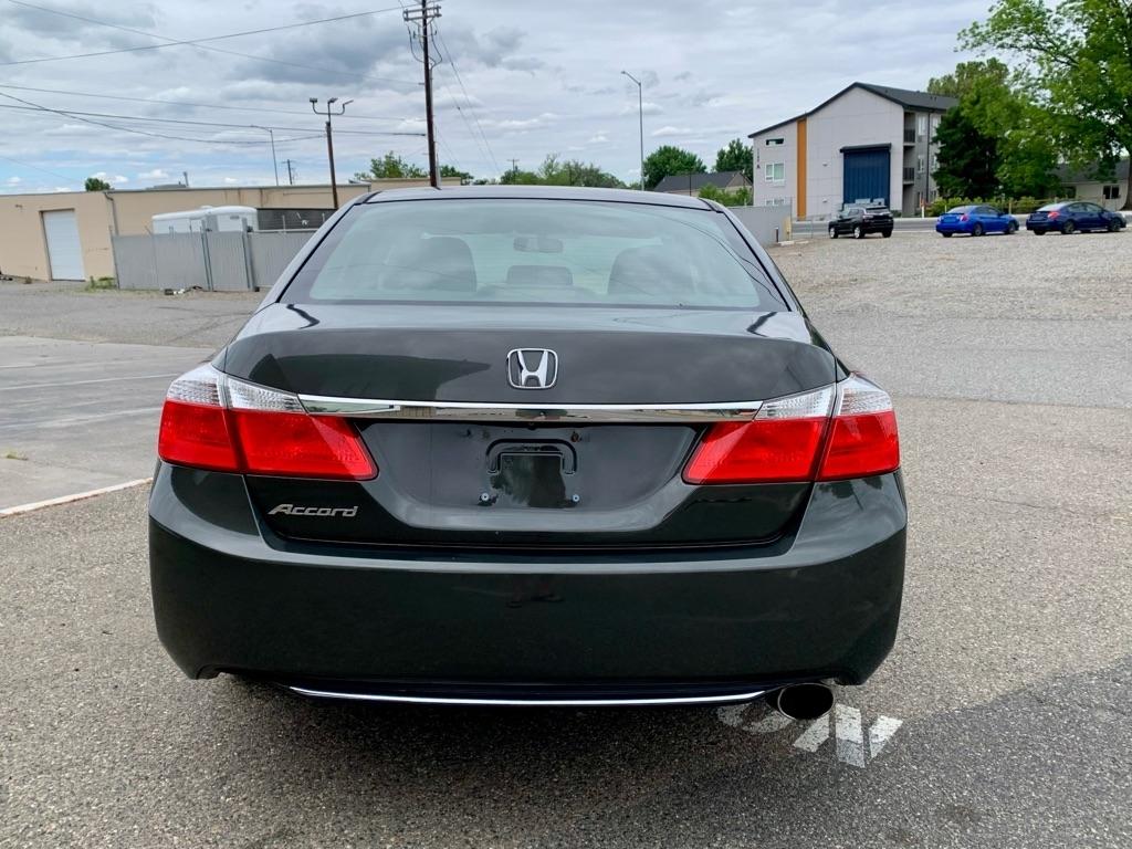 Honda Accord LX Sedan CVT 2013