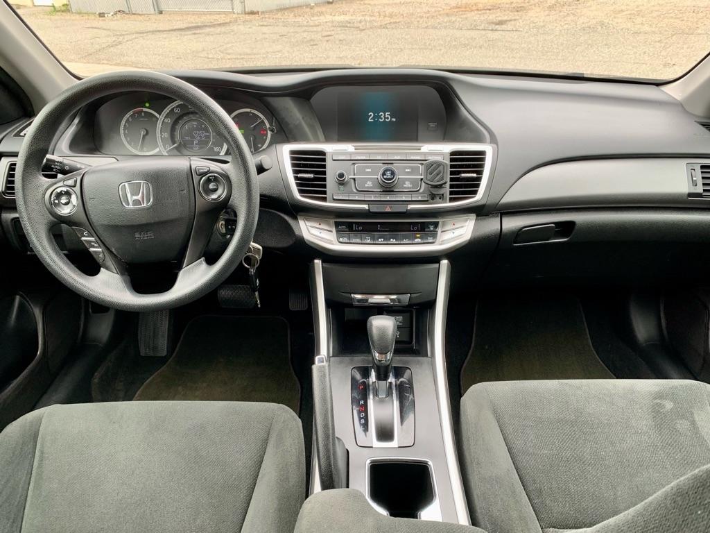 Honda Accord LX Sedan CVT 2013