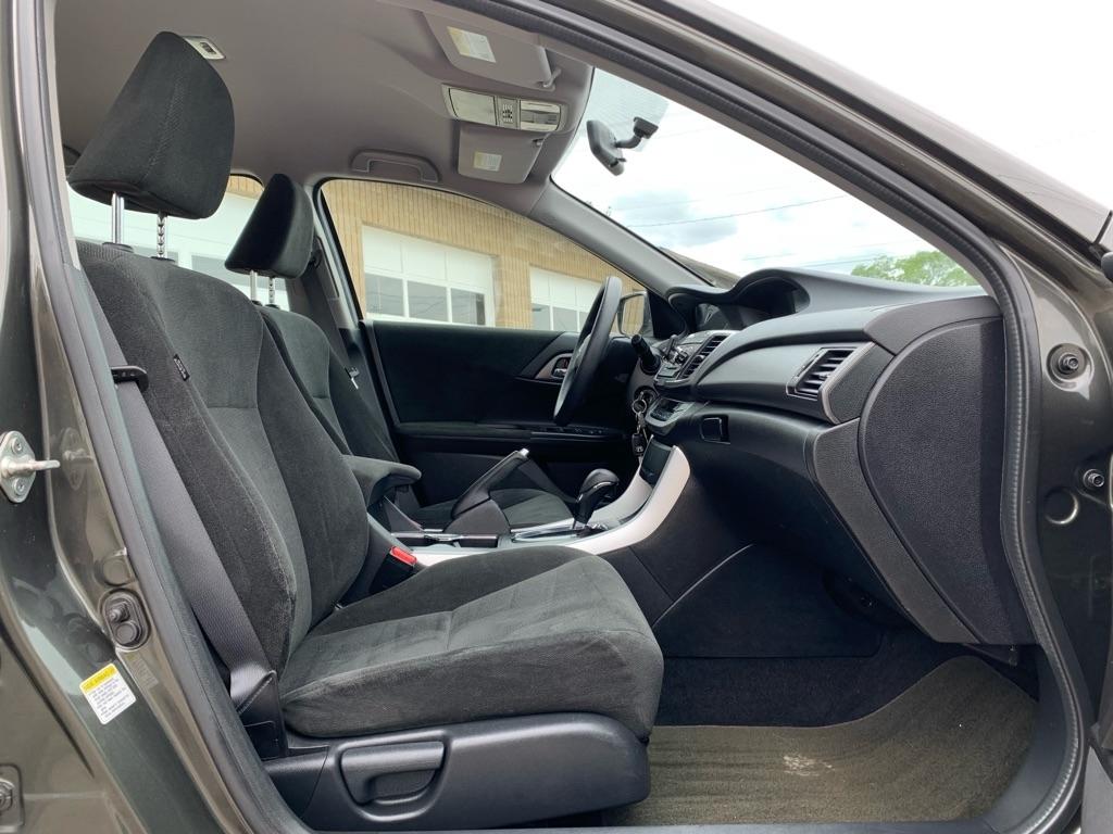 Honda Accord LX Sedan CVT 2013