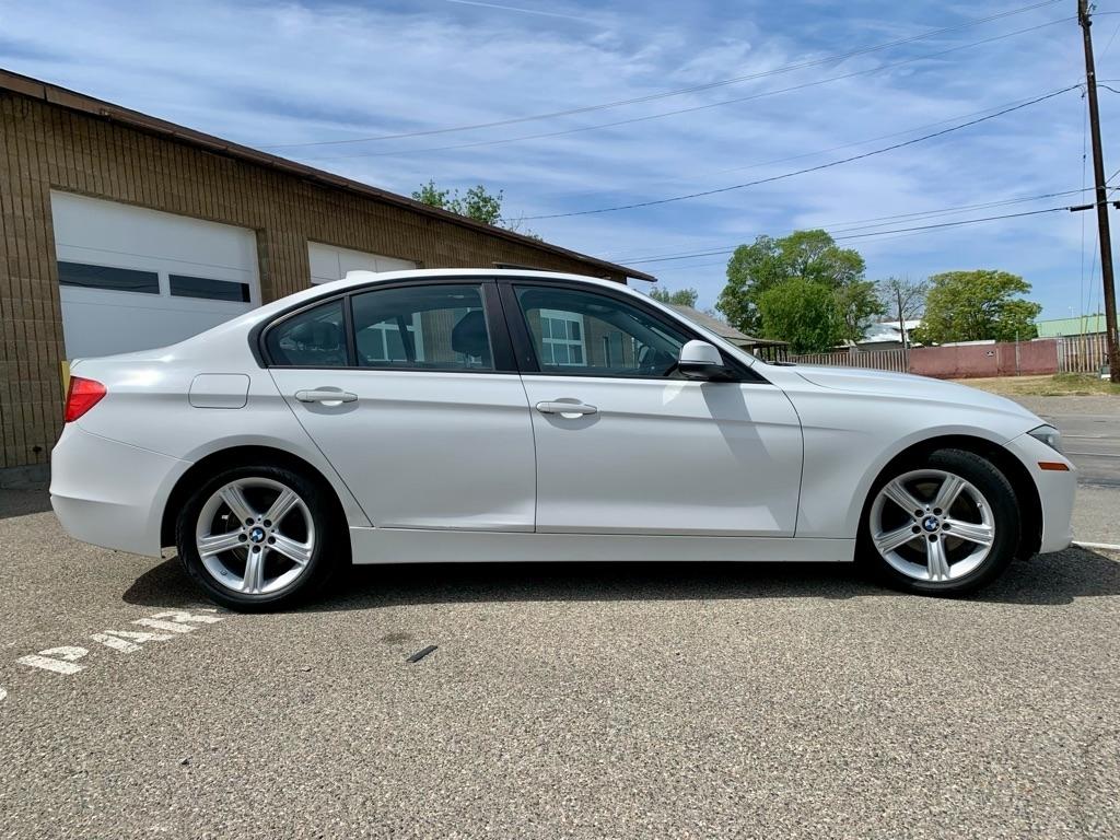 BMW 3-Series 328i Sedan - SULEV 2013