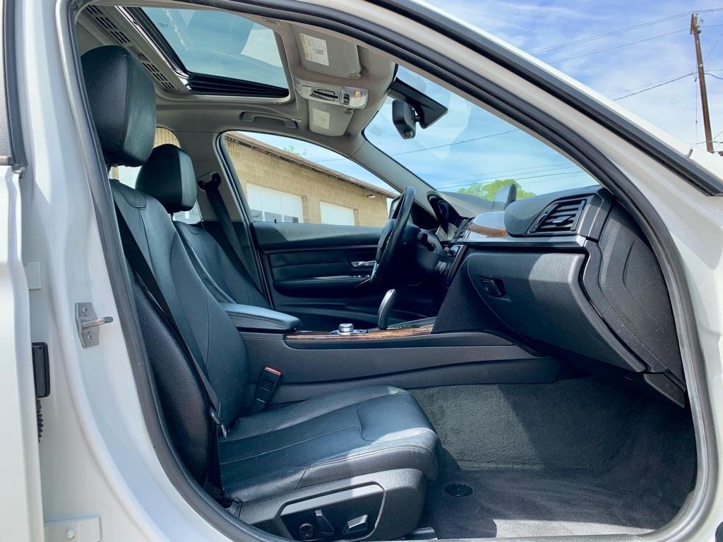 BMW 3-Series 328i Sedan - SULEV 2013