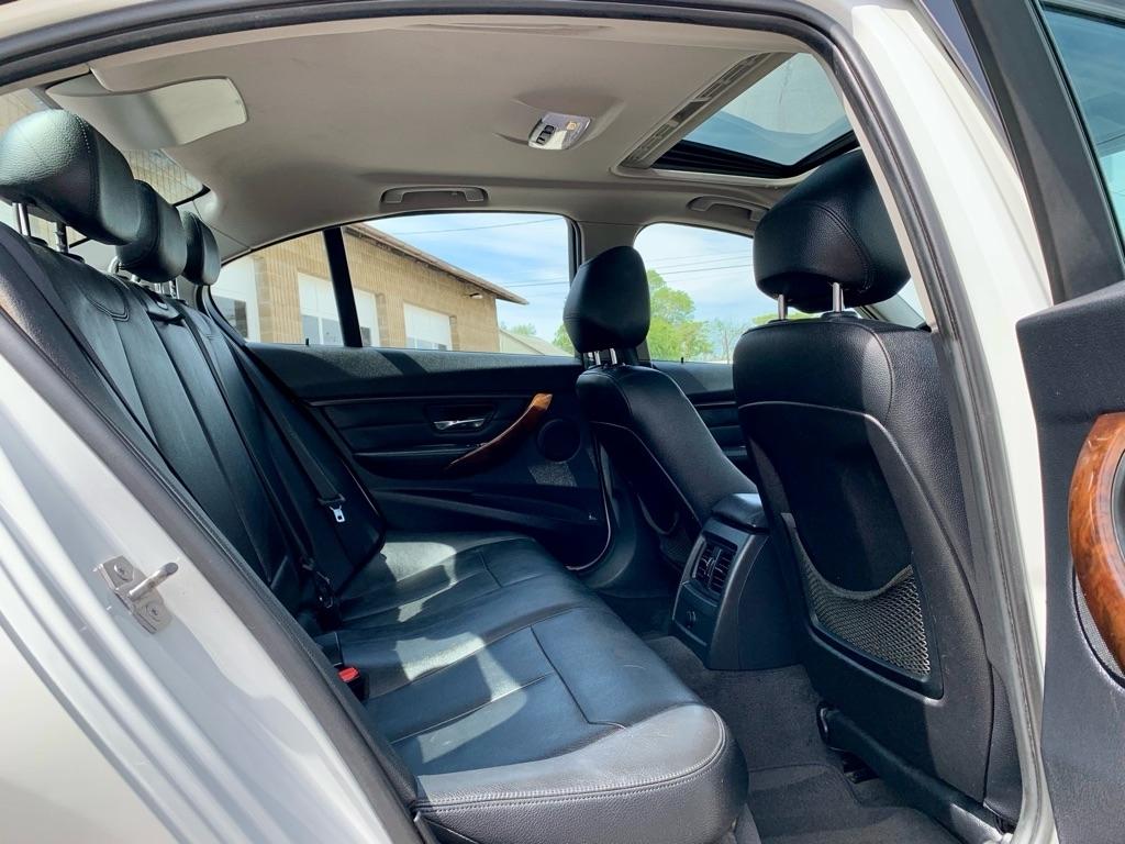 BMW 3-Series 328i Sedan - SULEV 2013