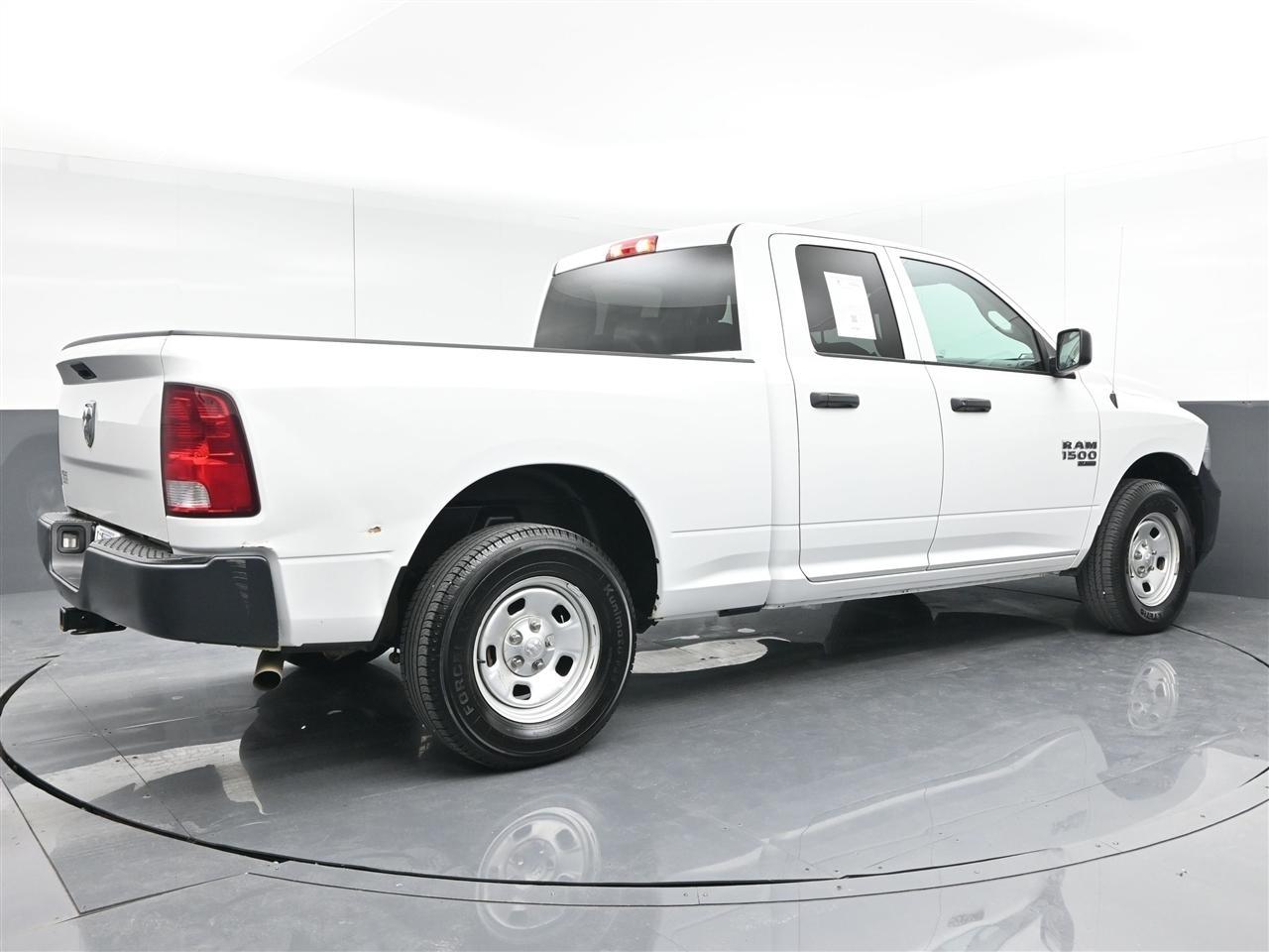RAM 1500 Classic Tradesman Quad Cab 2WD 2020
