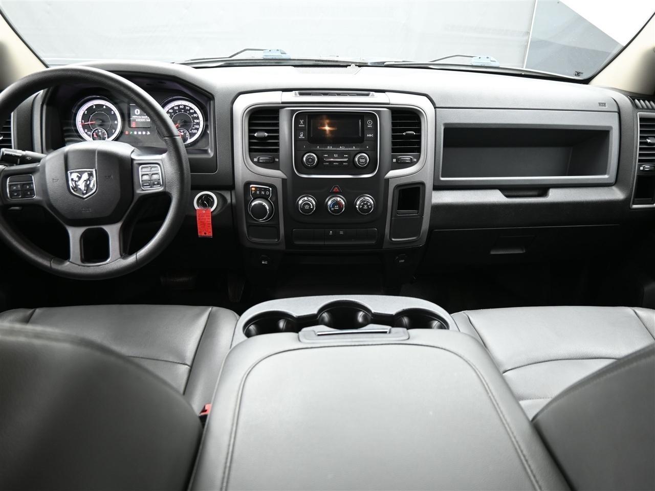 RAM 1500 Classic Tradesman Quad Cab 2WD 2020
