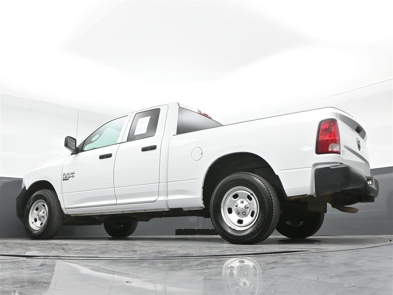 RAM 1500 Classic Tradesman Quad Cab 2WD 2020