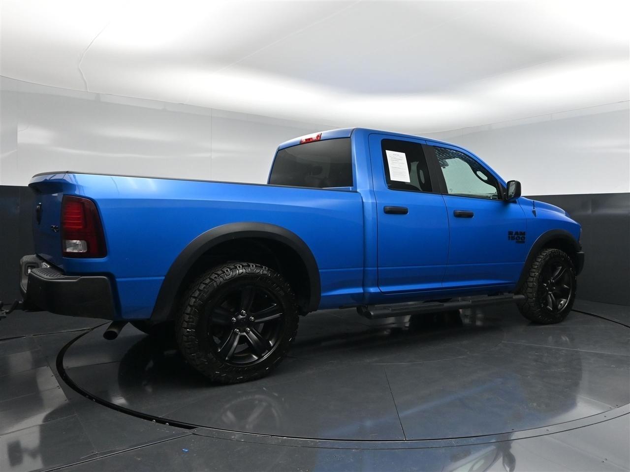 RAM 1500 SLT Quad Cab 4WD 2021