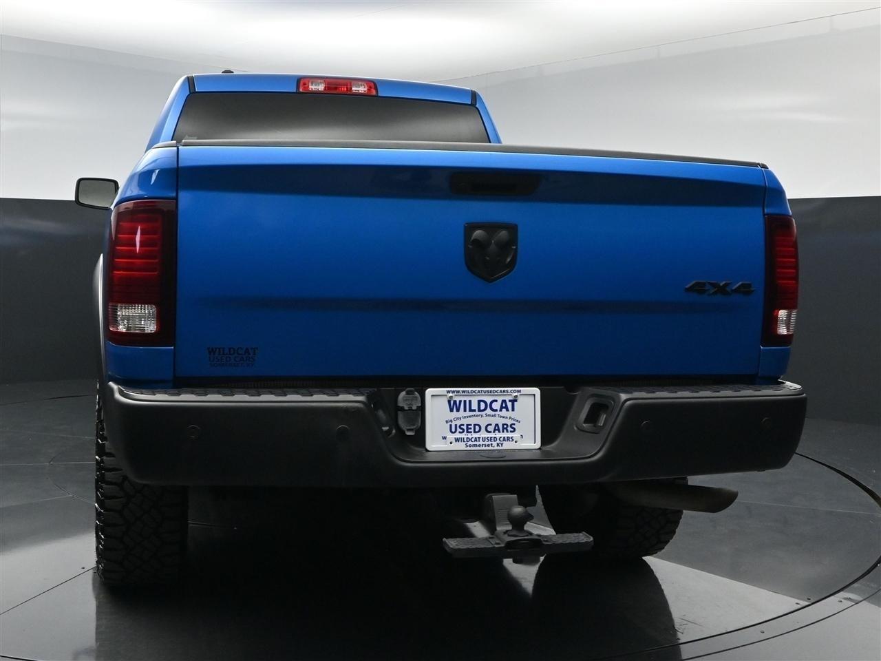 RAM 1500 SLT Quad Cab 4WD 2021