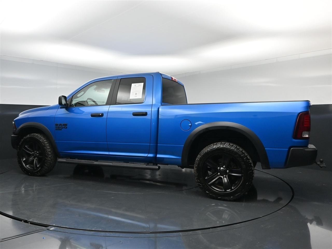 RAM 1500 SLT Quad Cab 4WD 2021
