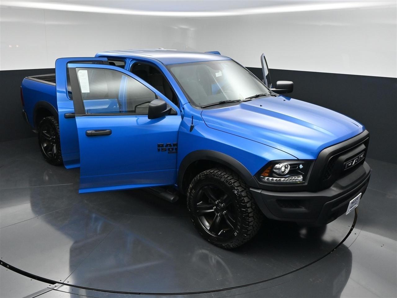 RAM 1500 SLT Quad Cab 4WD 2021