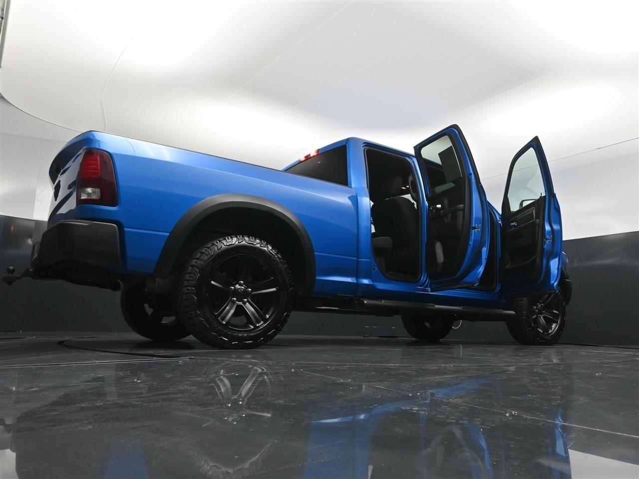 RAM 1500 SLT Quad Cab 4WD 2021