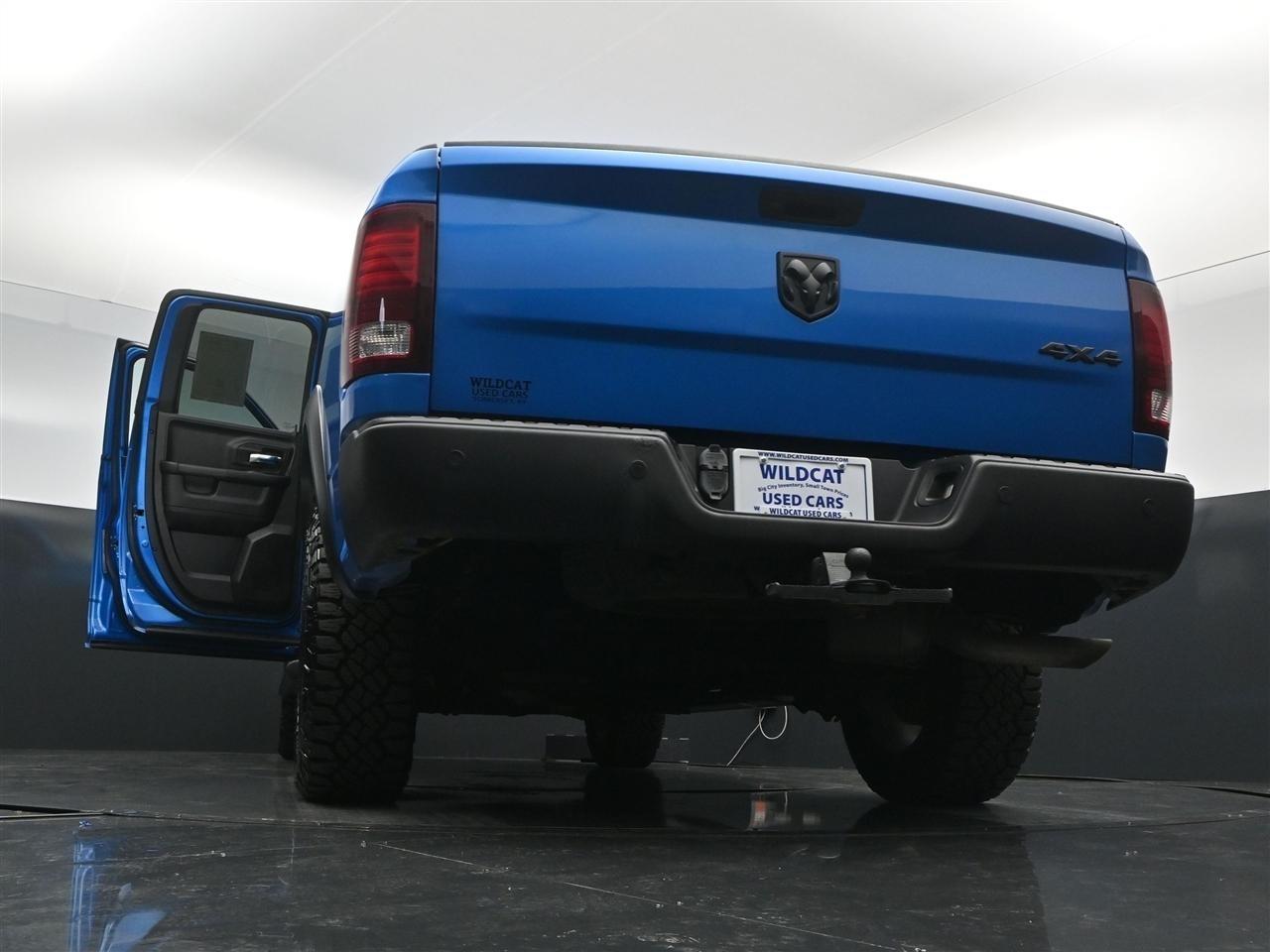 RAM 1500 SLT Quad Cab 4WD 2021