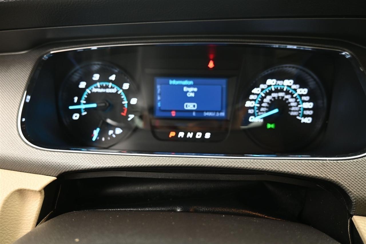 Ford Taurus SE FWD 2015