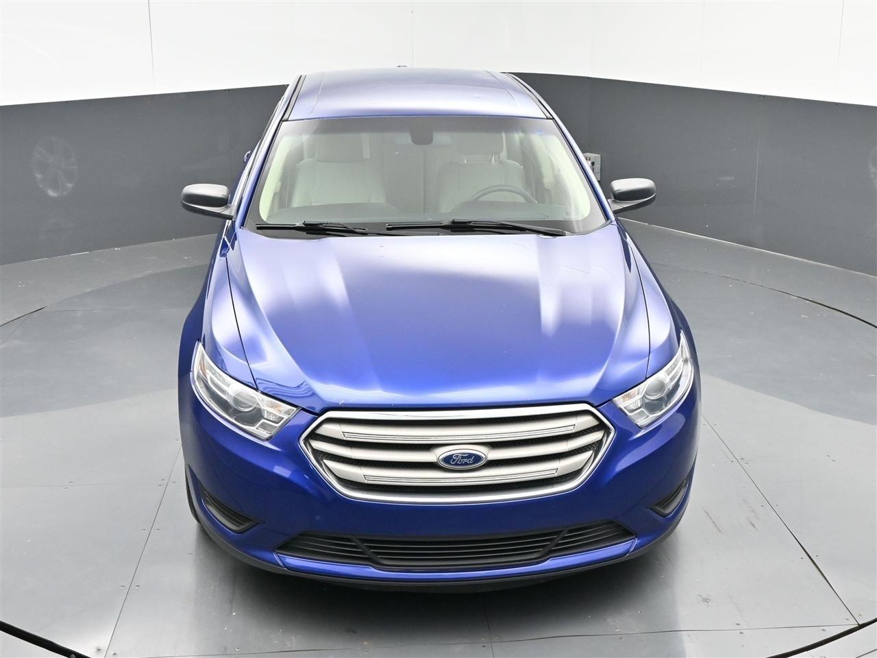 Ford Taurus SE FWD 2015