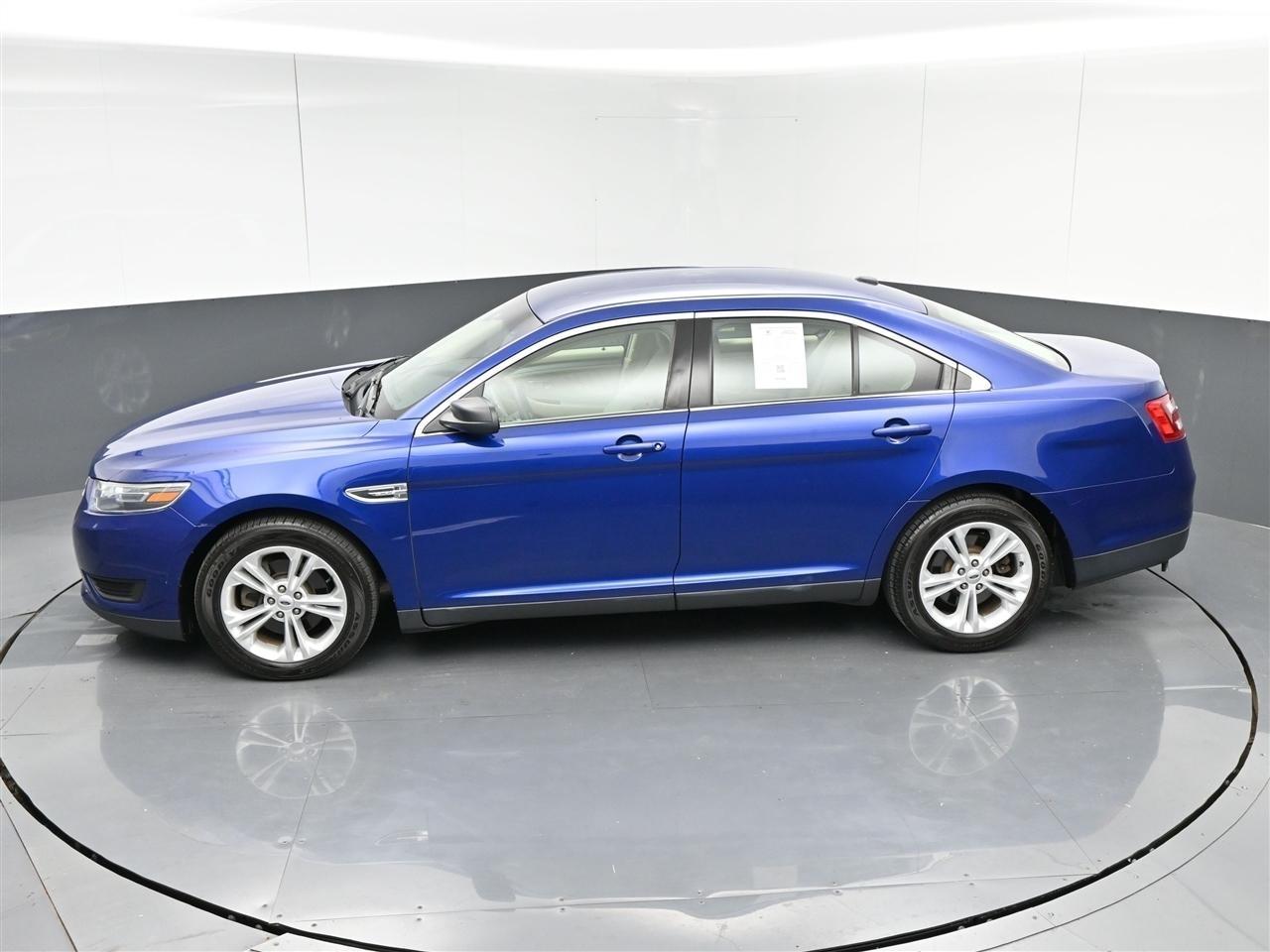 Ford Taurus SE FWD 2015
