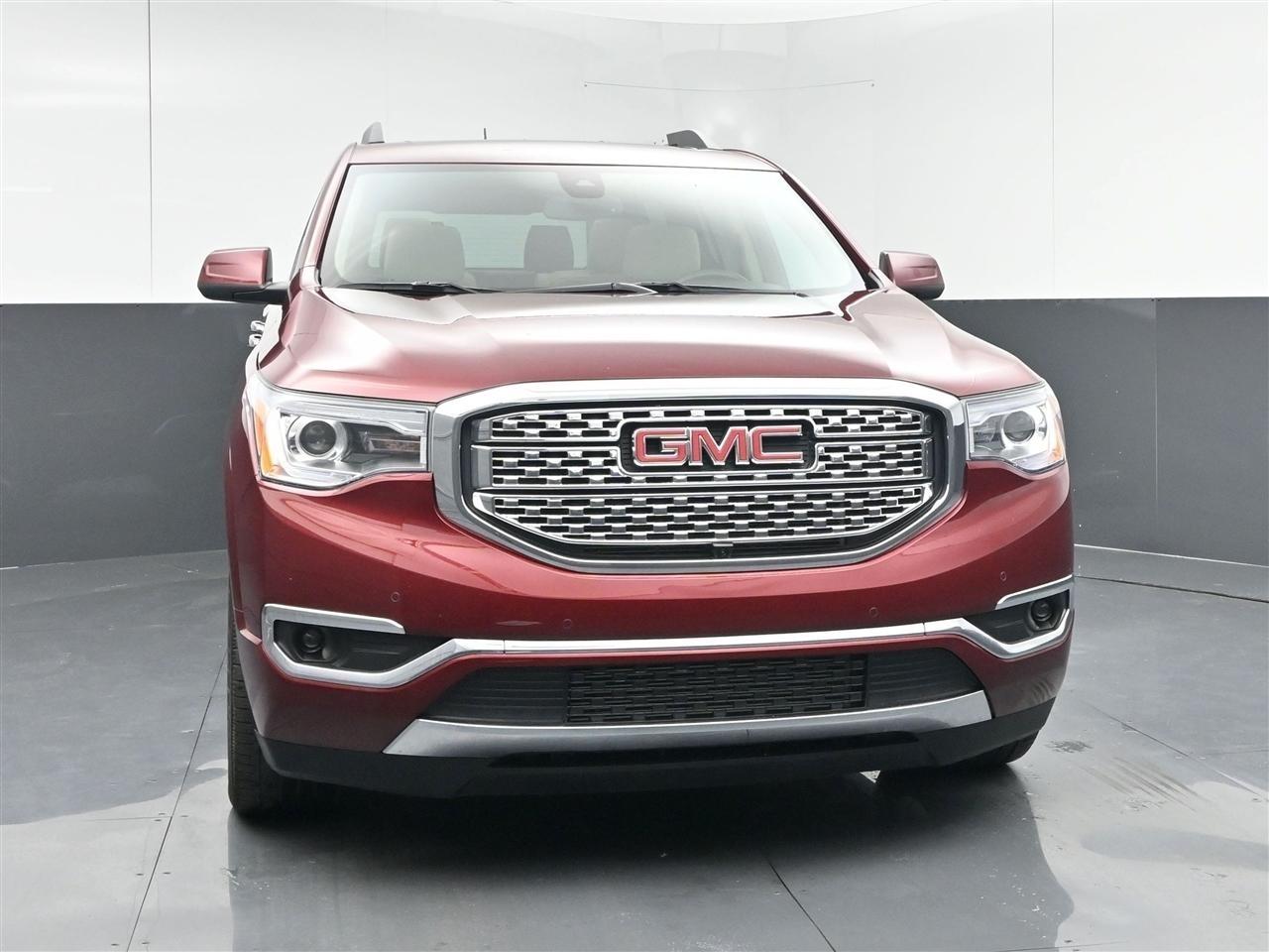 GMC Acadia Denali AWD 2018