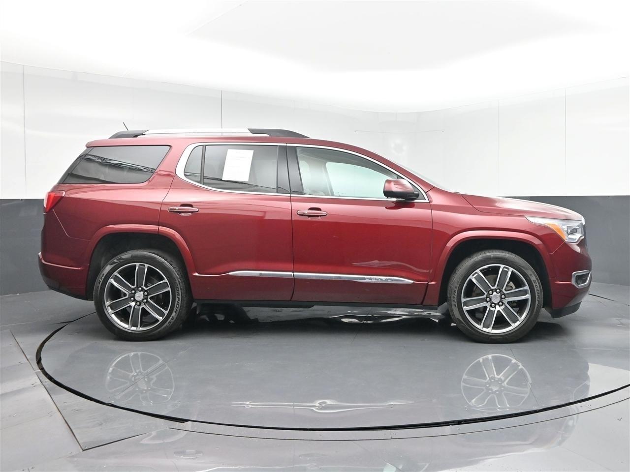 GMC Acadia Denali AWD 2018