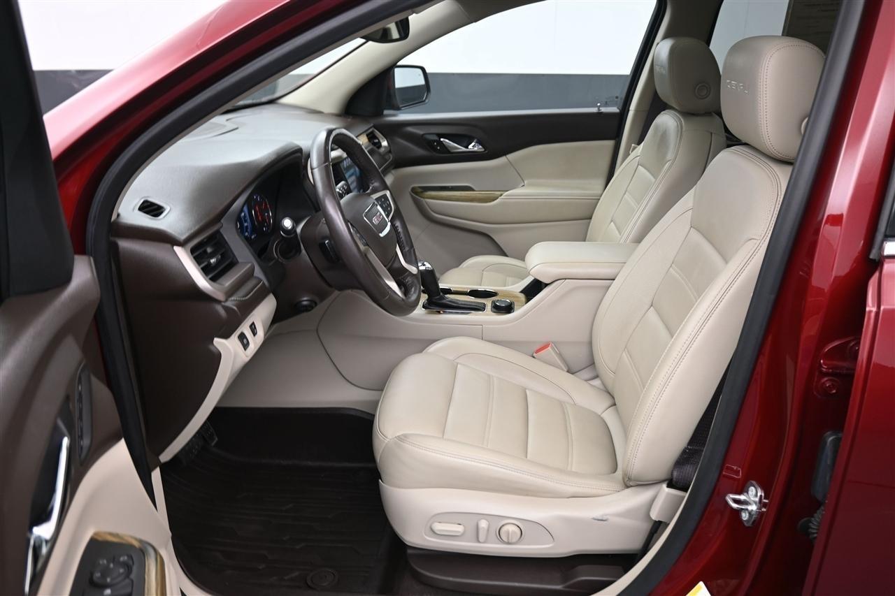 GMC Acadia Denali AWD 2018