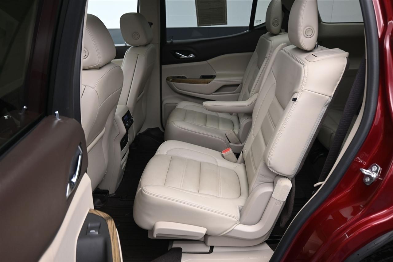 GMC Acadia Denali AWD 2018