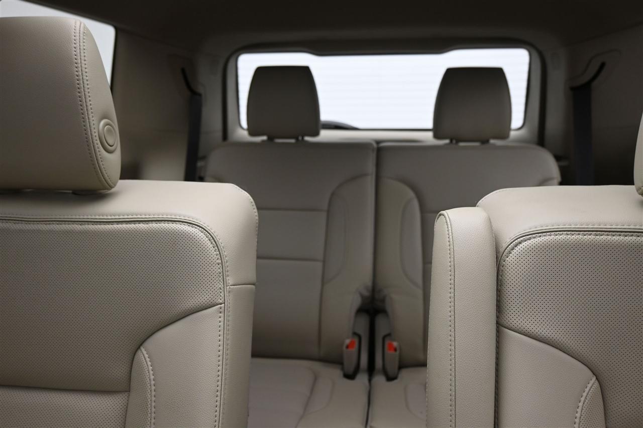 GMC Acadia Denali AWD 2018