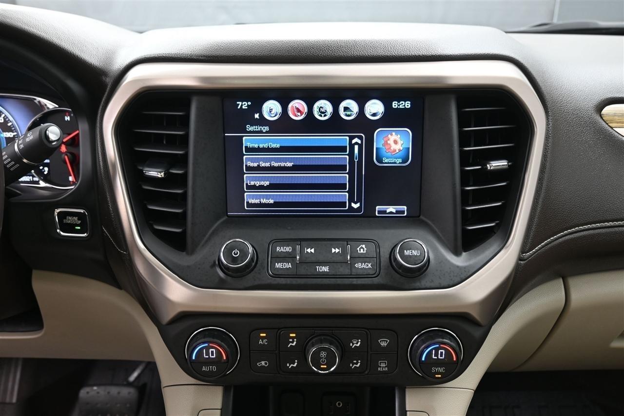 GMC Acadia Denali AWD 2018