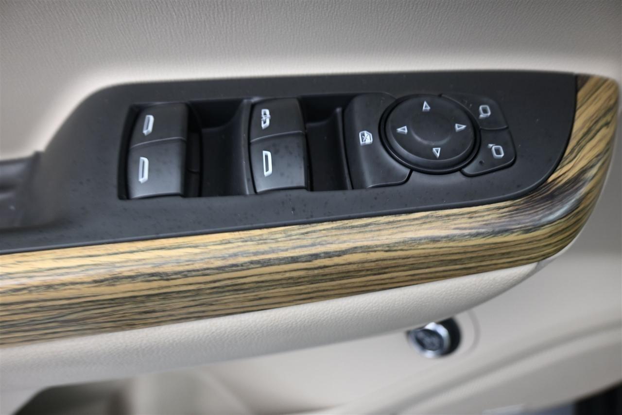 GMC Acadia Denali AWD 2018