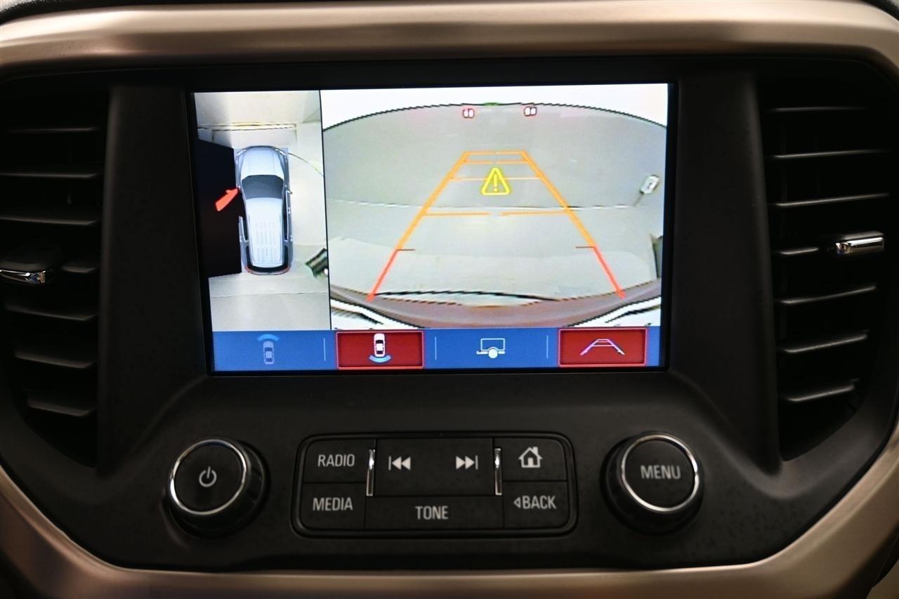 GMC Acadia Denali AWD 2018