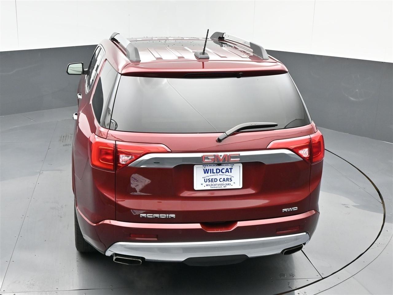 GMC Acadia Denali AWD 2018