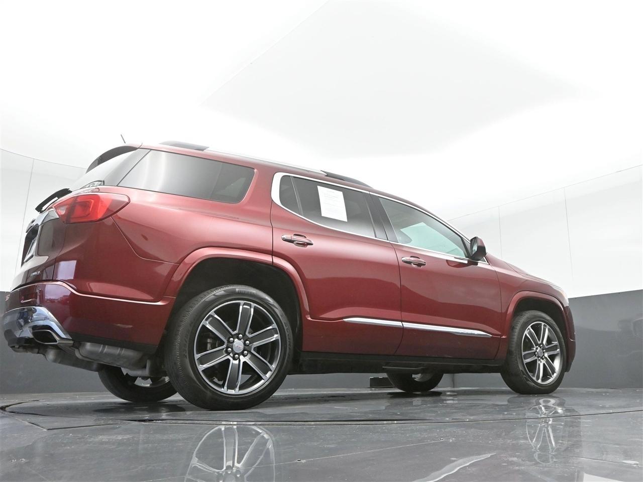 GMC Acadia Denali AWD 2018