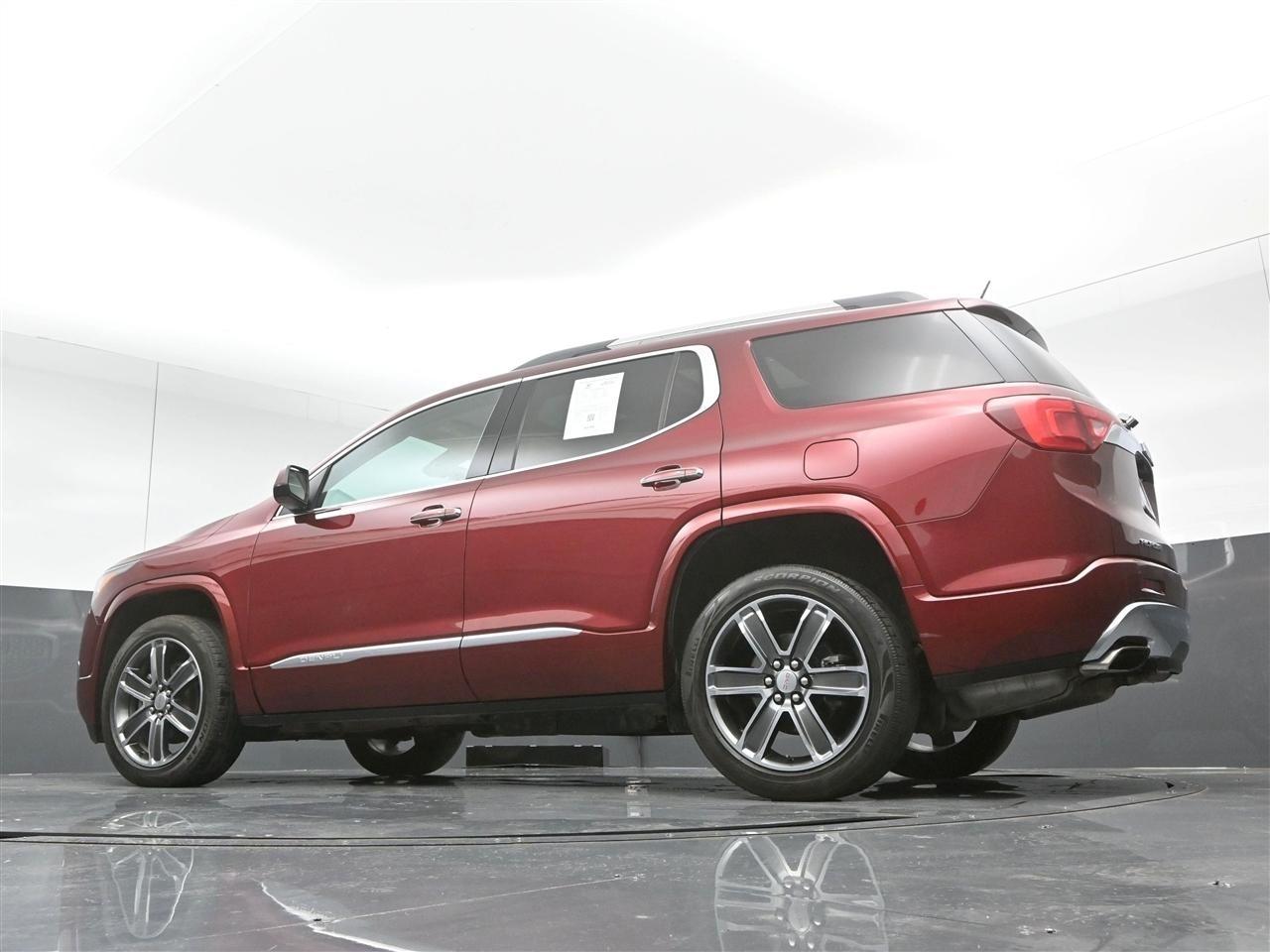 GMC Acadia Denali AWD 2018