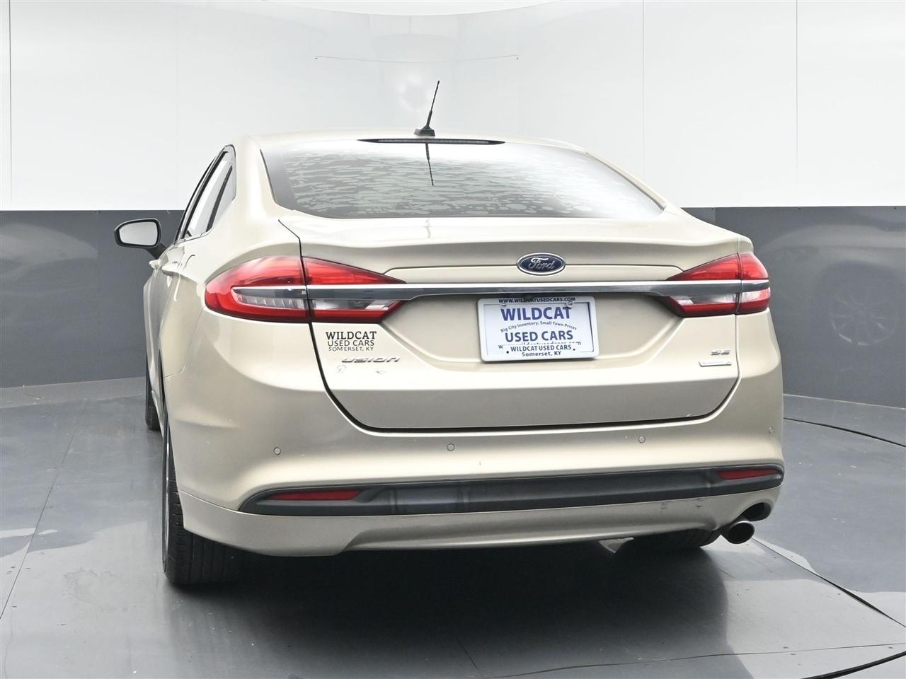 Ford Fusion SE 2017