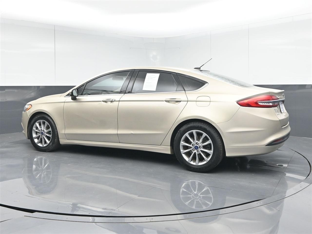 Ford Fusion SE 2017