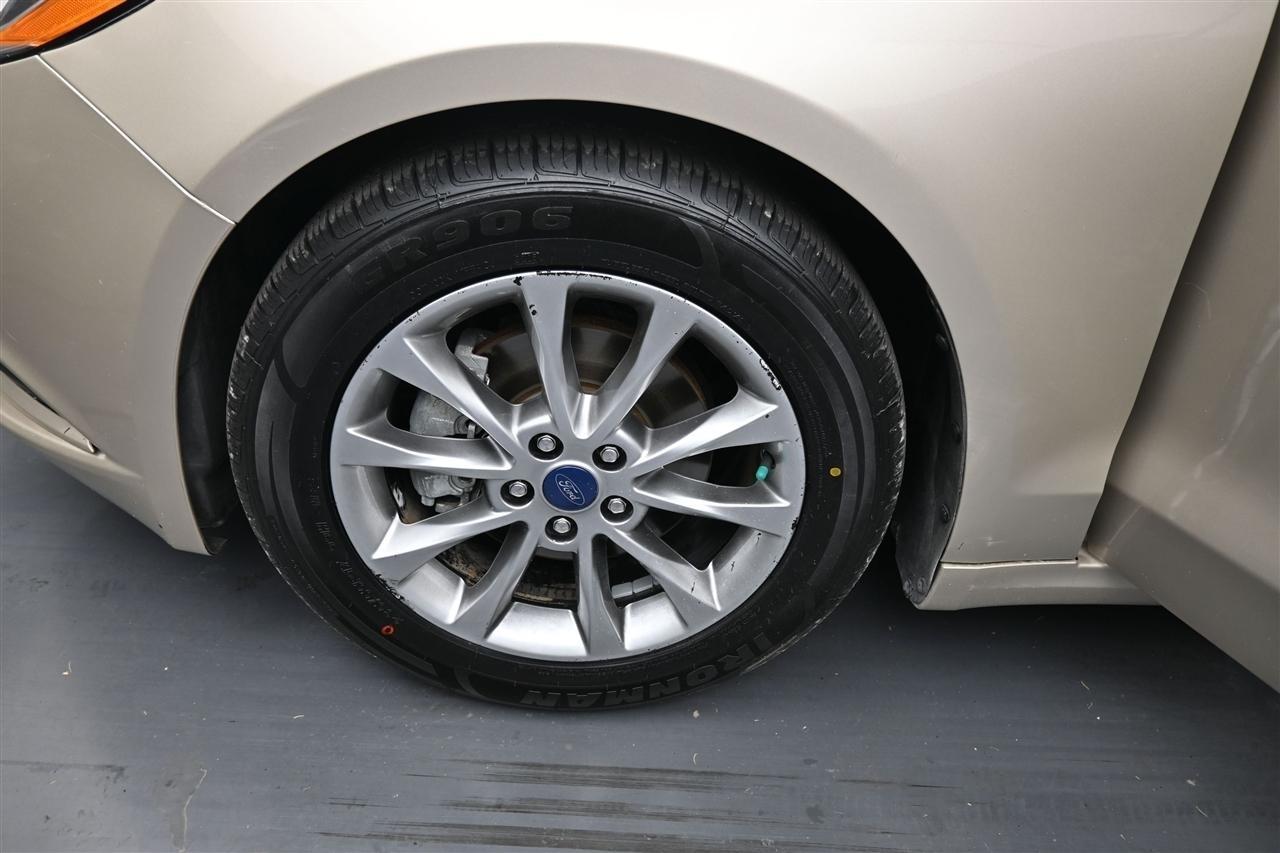 Ford Fusion SE 2017