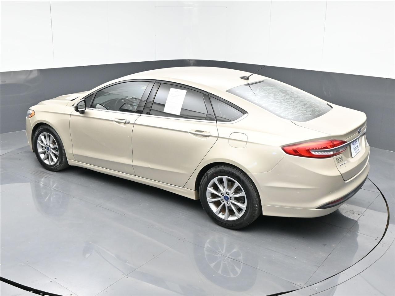 Ford Fusion SE 2017
