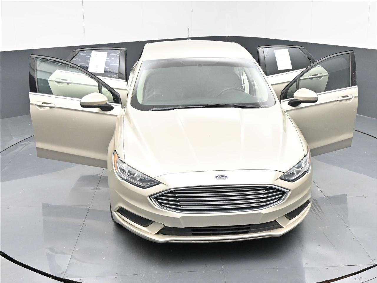 Ford Fusion SE 2017