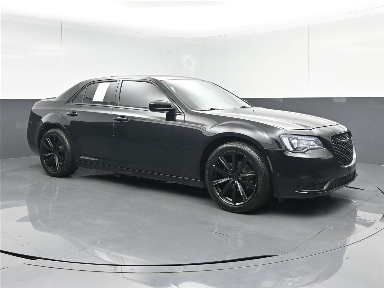 Chrysler 300 Touring 2021