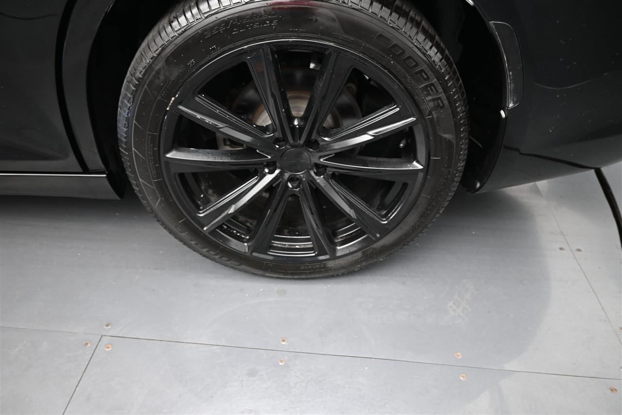 Chrysler 300 Touring 2021