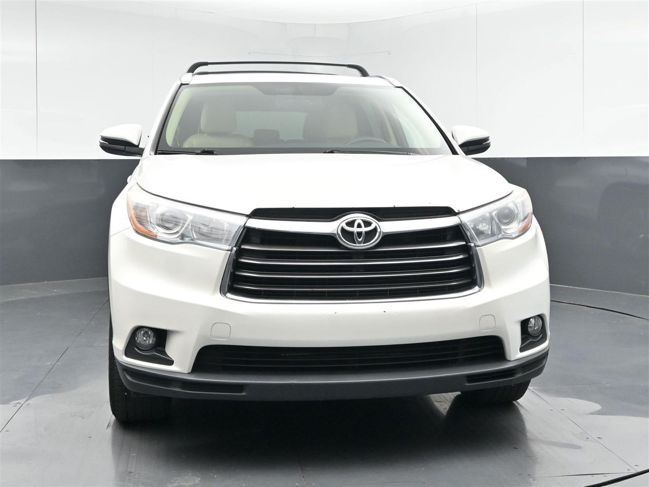Toyota Highlander XLE AWD V6 2016