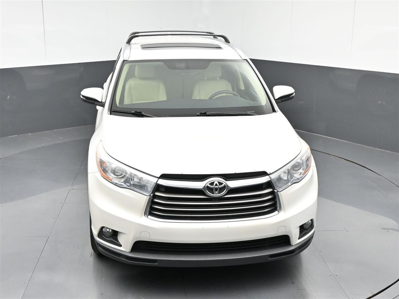 Toyota Highlander XLE AWD V6 2016