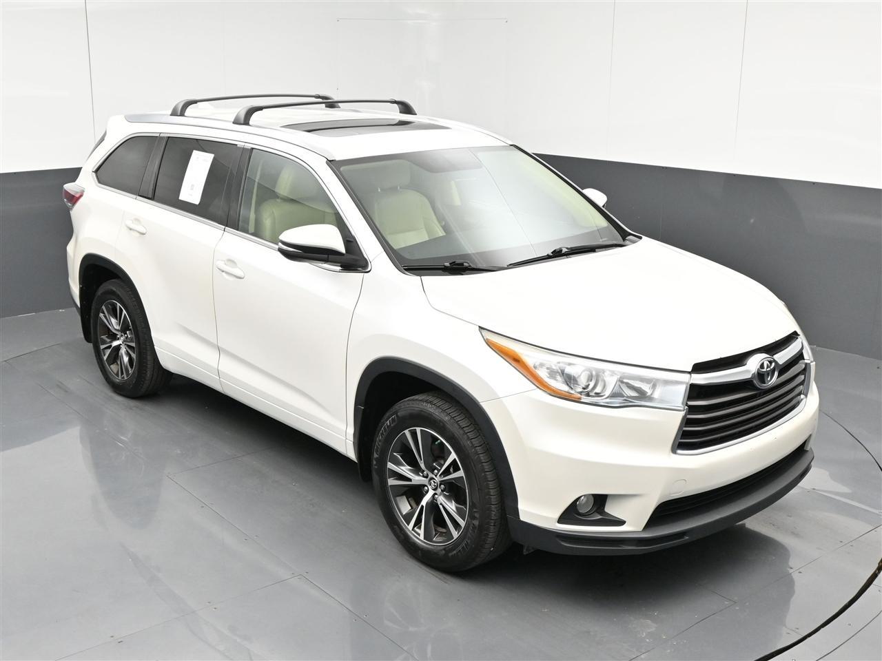 Toyota Highlander XLE AWD V6 2016