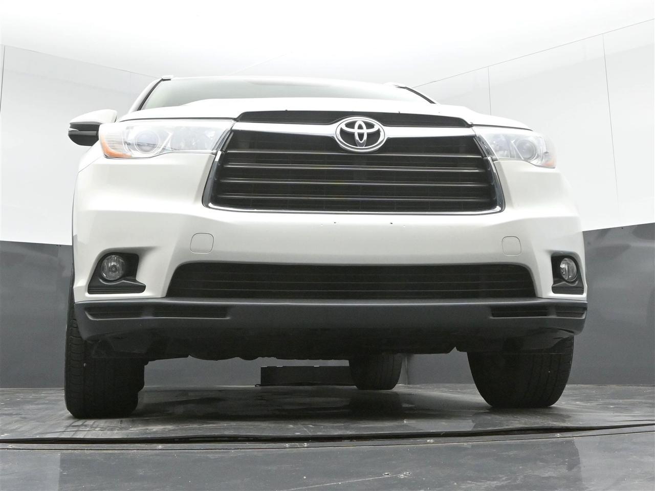 Toyota Highlander XLE AWD V6 2016