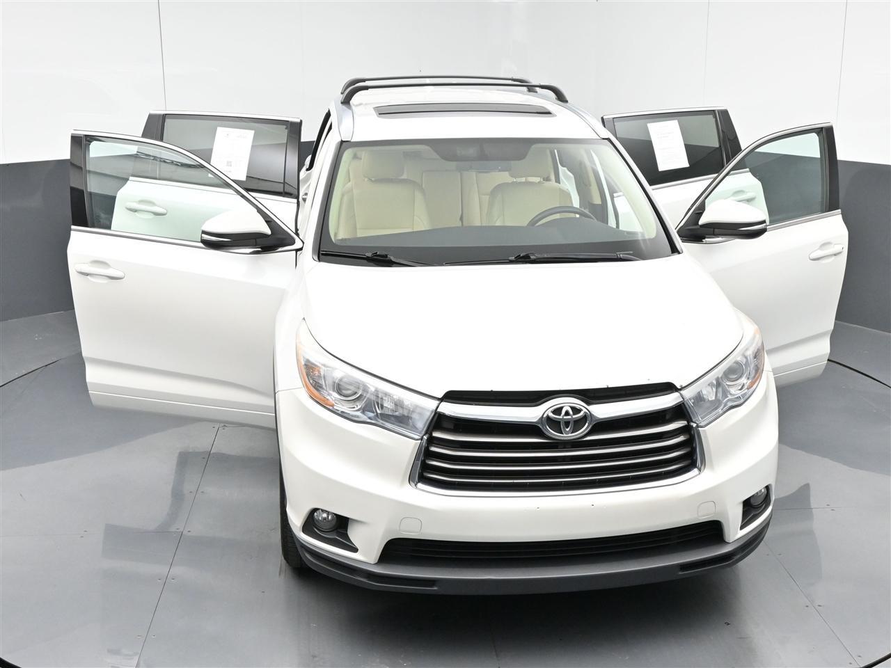 Toyota Highlander XLE AWD V6 2016