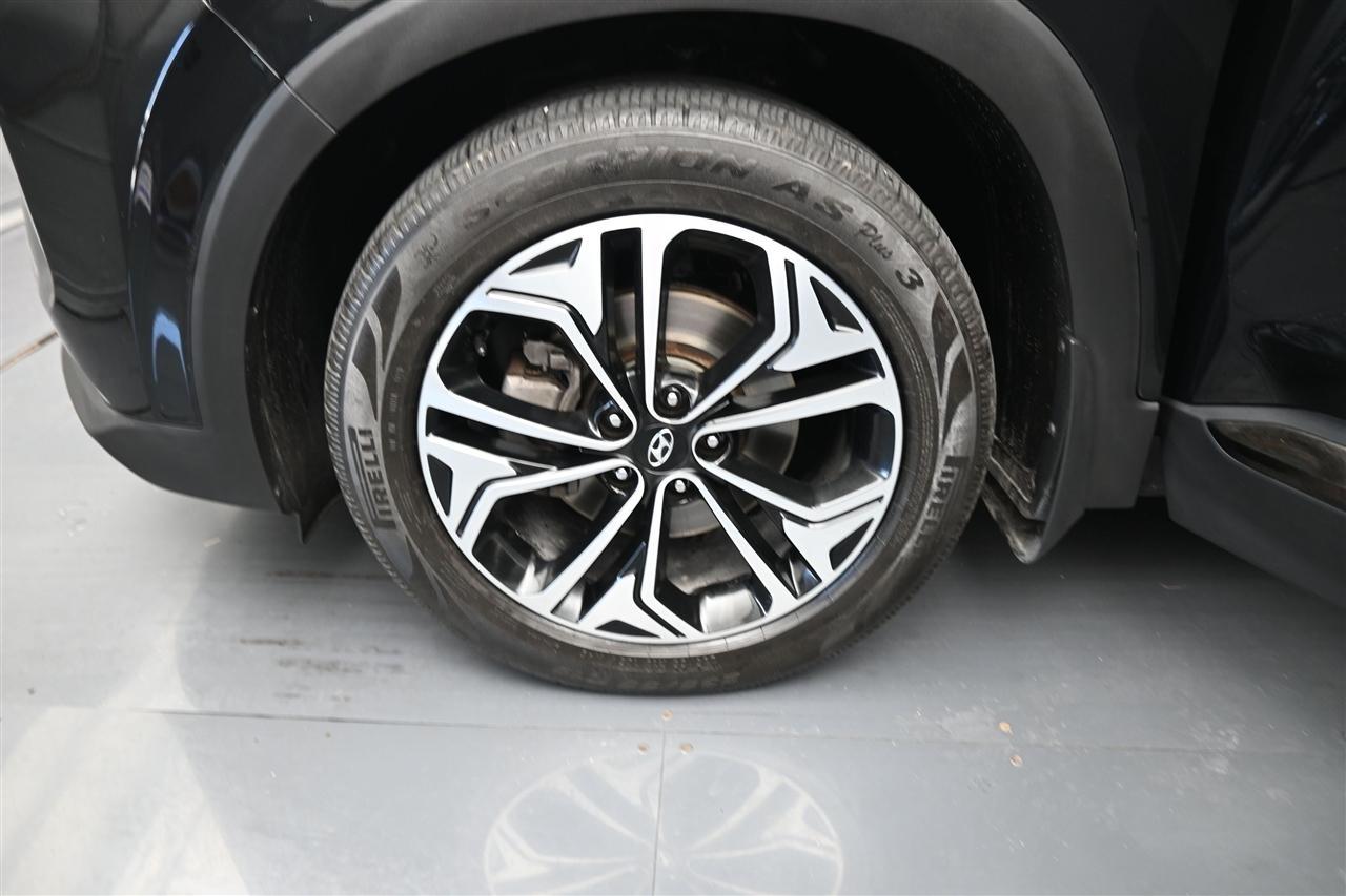Hyundai Santa Fe Limited 2.0T 2020