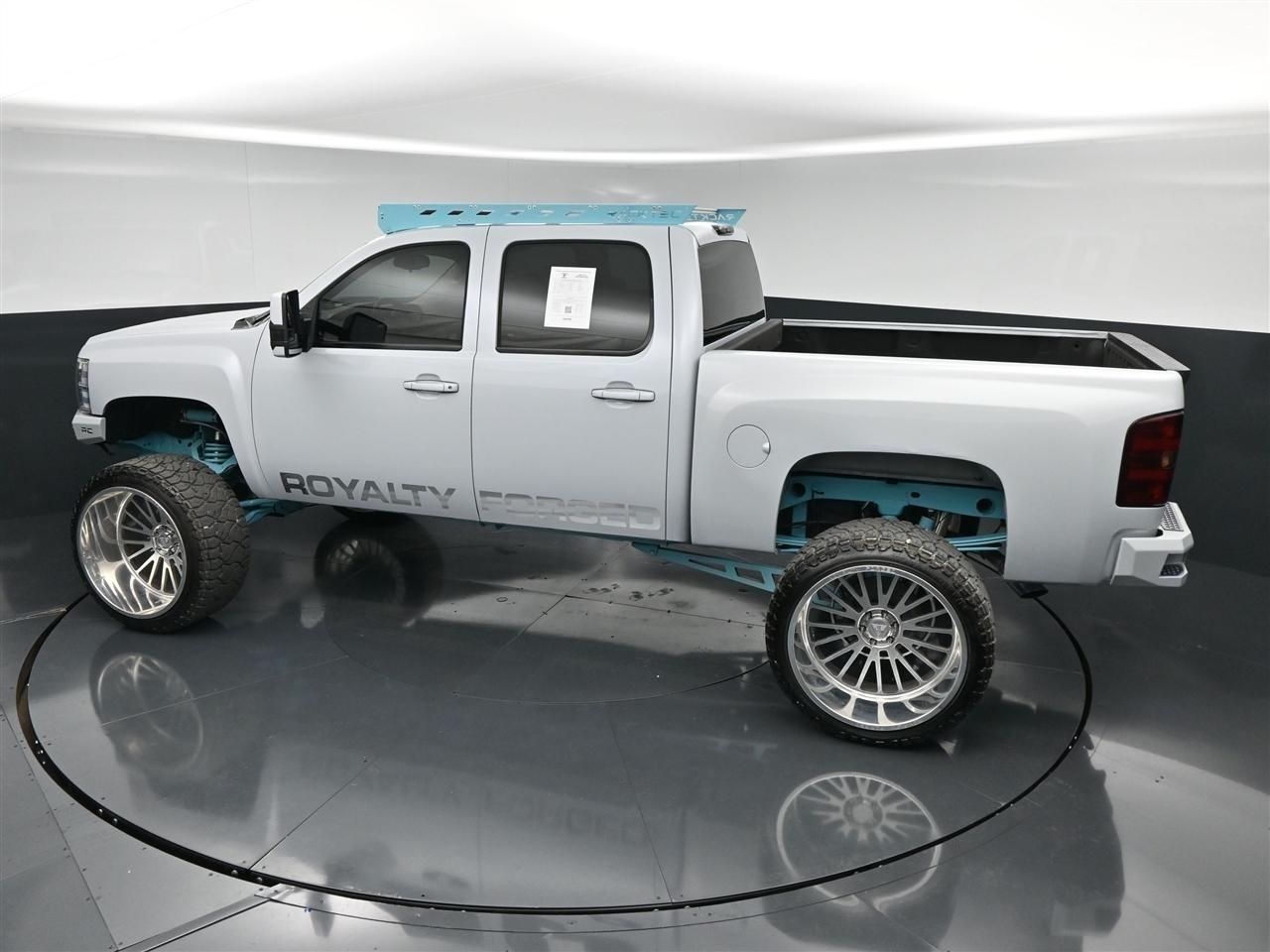 Chevrolet Silverado 1500 LT Crew Cab 4WD 2013
