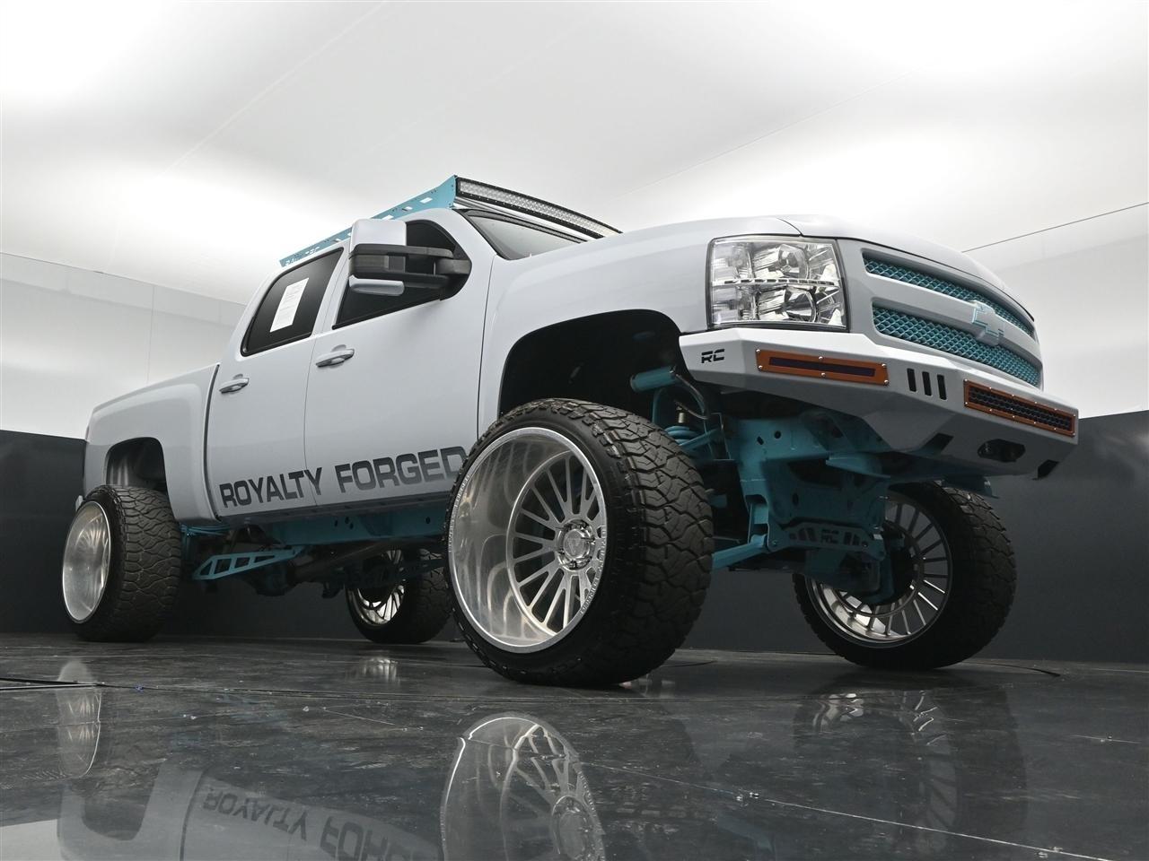 Chevrolet Silverado 1500 LT Crew Cab 4WD 2013