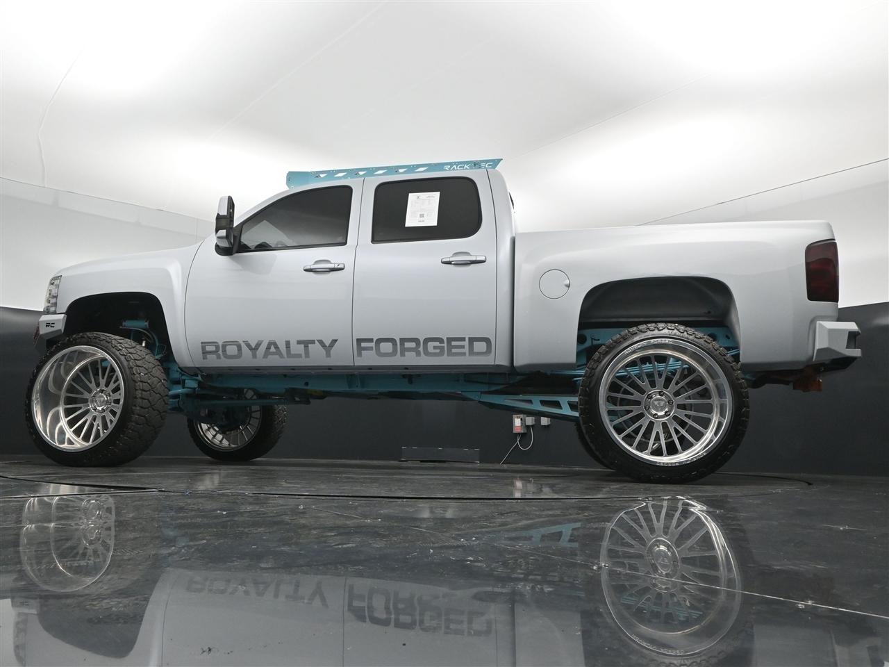 Chevrolet Silverado 1500 LT Crew Cab 4WD 2013