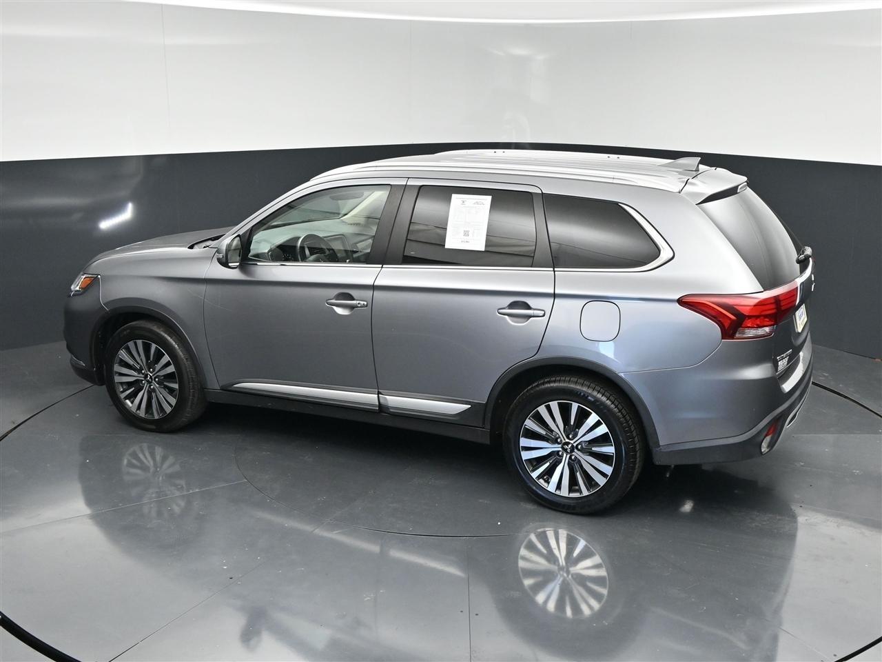 Mitsubishi Outlander SEL AWD 2020